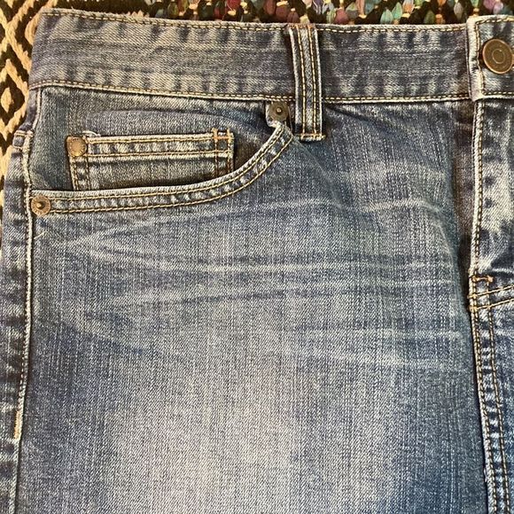Calvin Klein Denim Skirt size 8 - Picture 10 of 13
